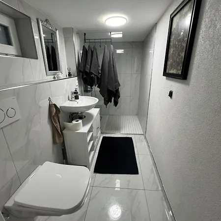 Gemuetlich Wohnen Sinsheim 2 Apartment Exterior photo